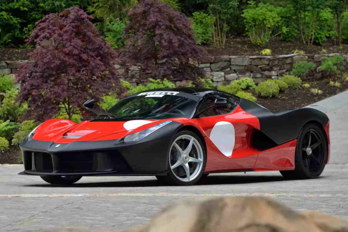 ferrari laferrari opera d'arte